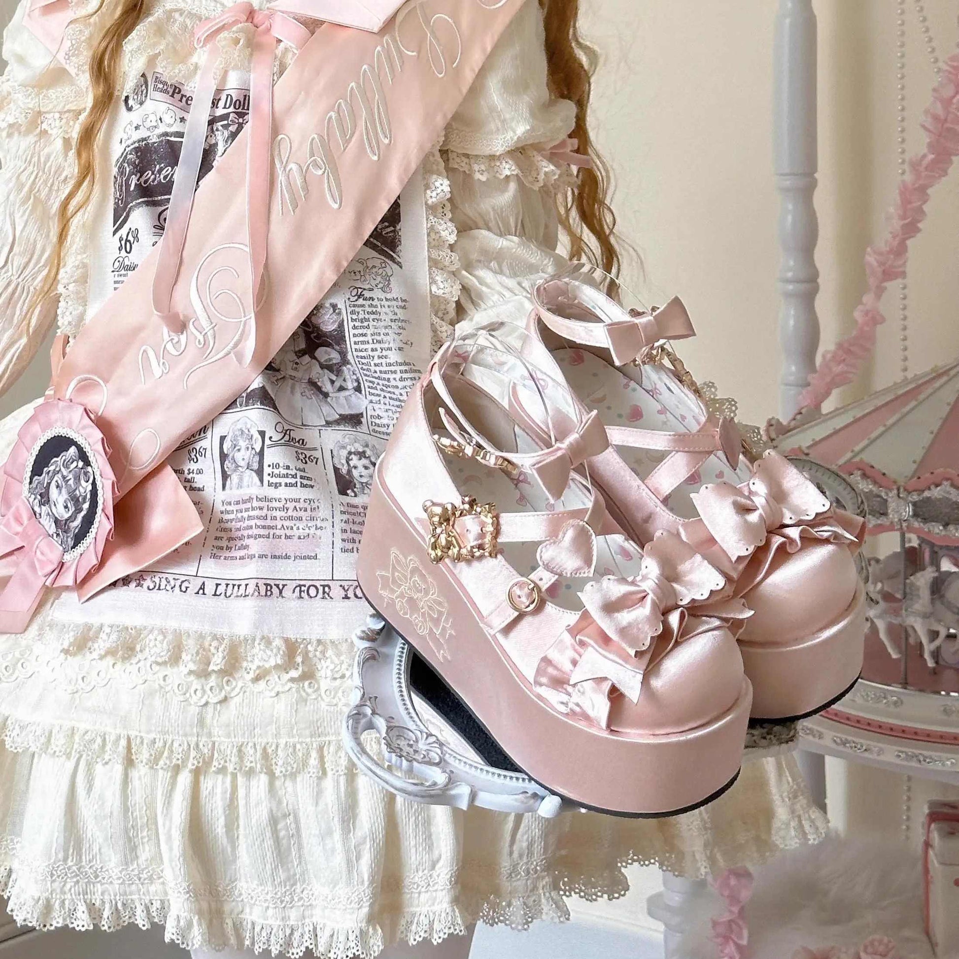 Doll-like Satin Platform Lolita Shoes