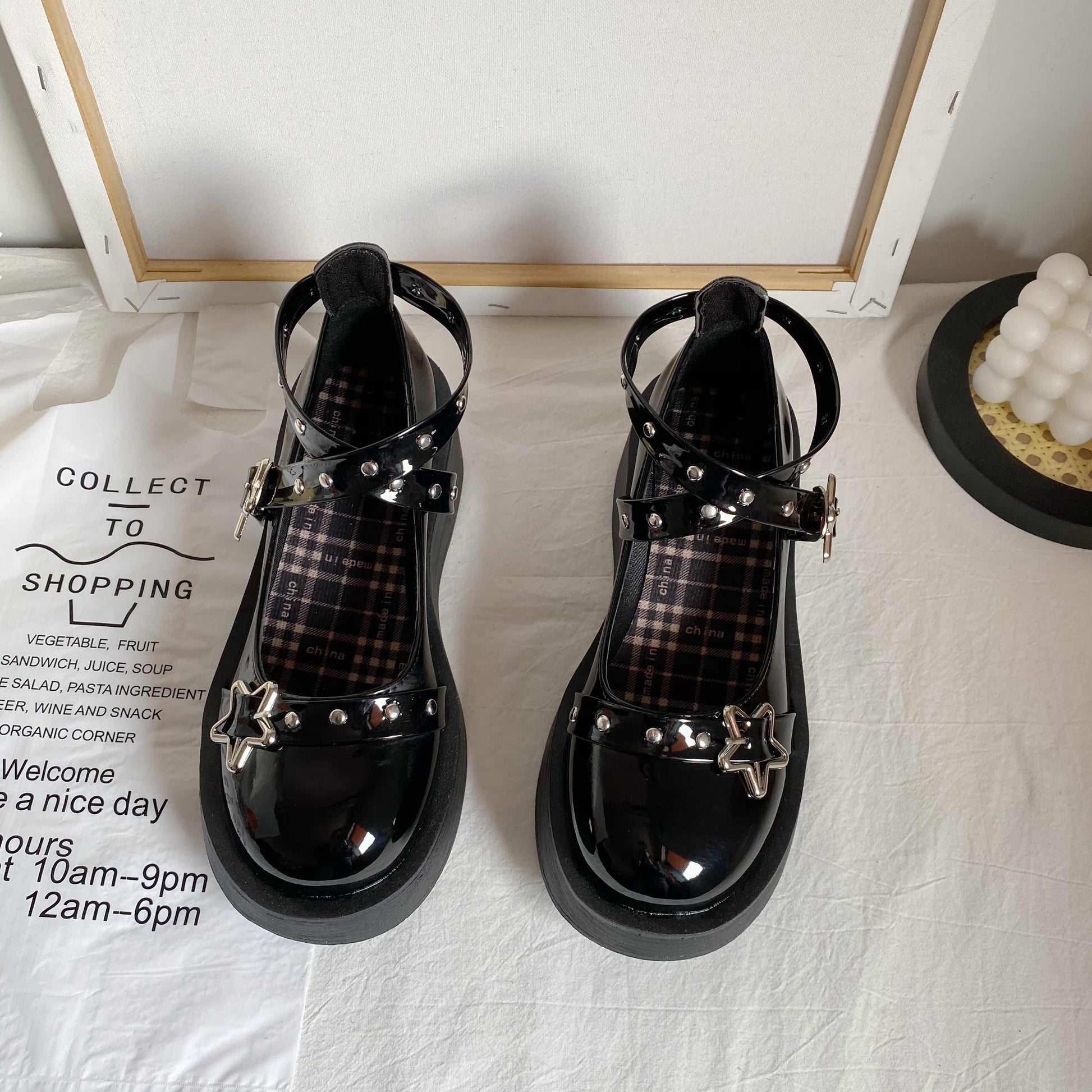 Preppy Star Plaid Leather Mary Jane Shoes