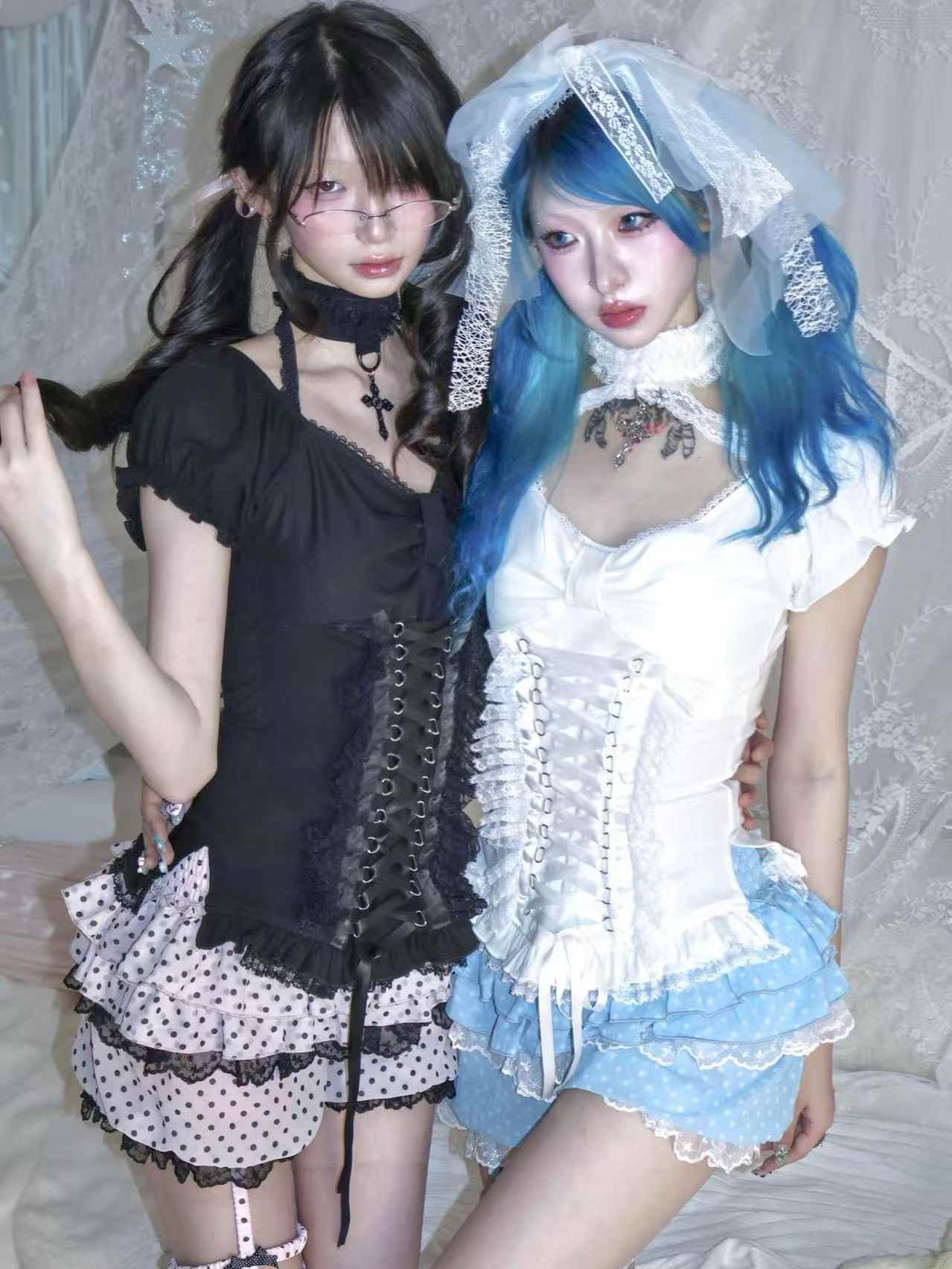 Black and White Two-color Straps Shirt