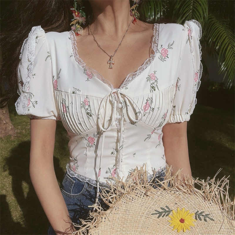 Romantic Lace Puff Sleeves Shirt
