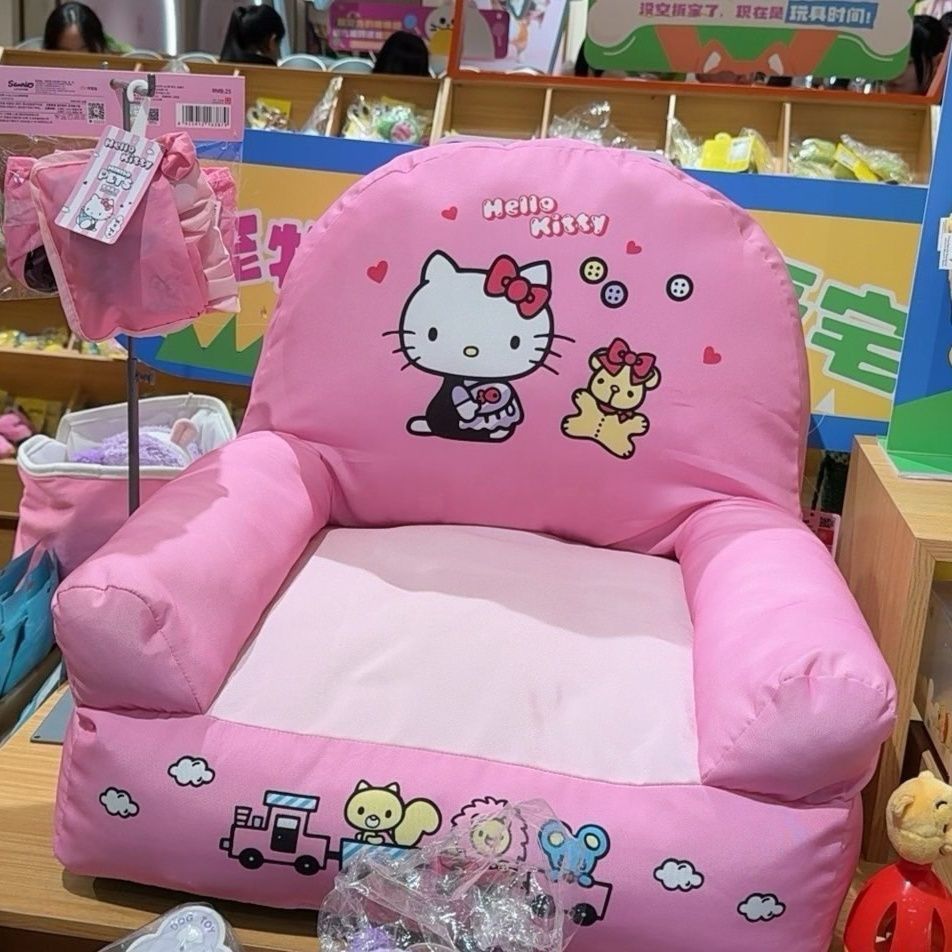 cute kitten seat sofa