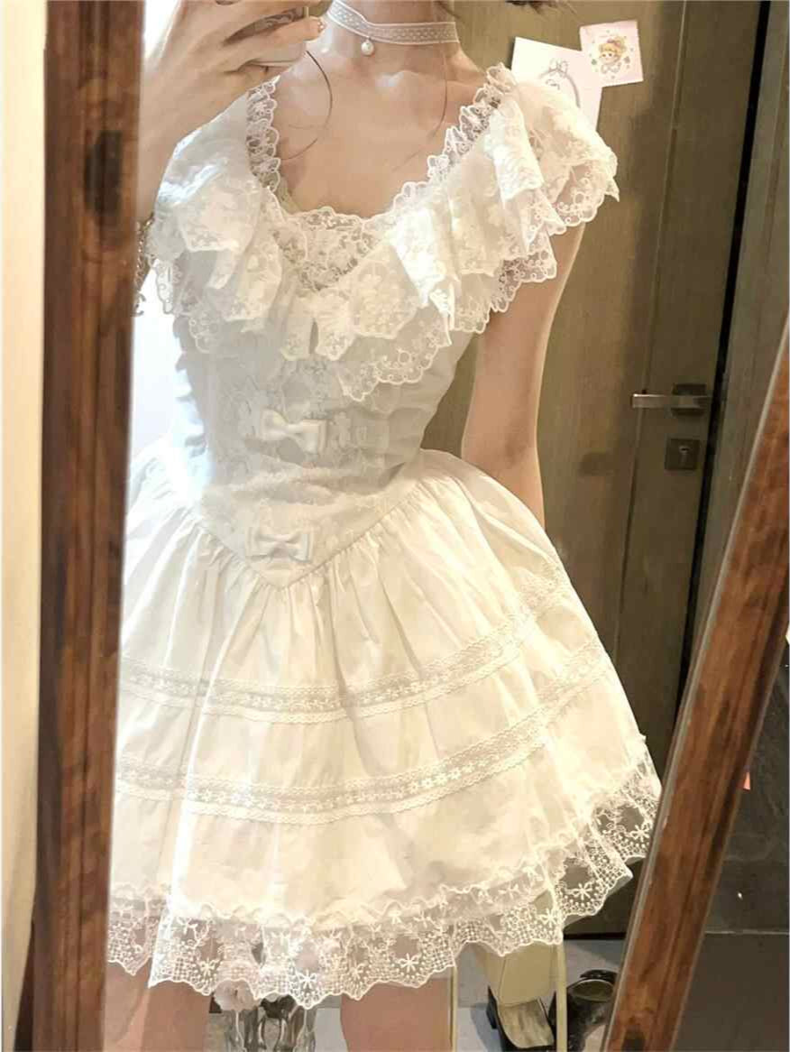 Princess Lace V-neck Cake Dress