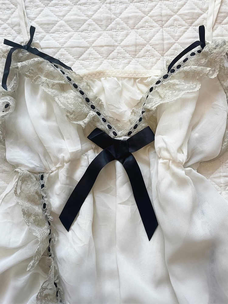 French Retro White Suspender Dress