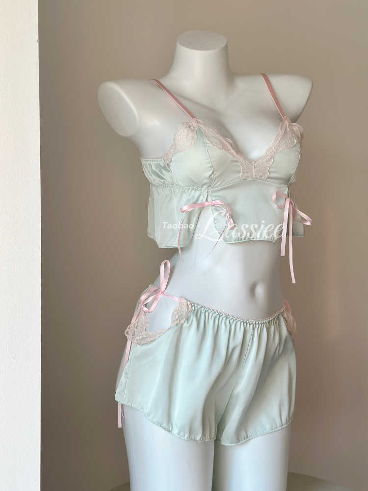 Floral Japanese Style Pajamas
