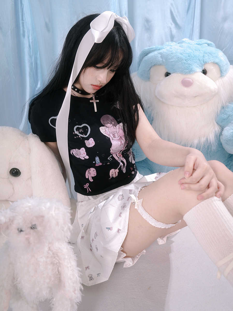 Milkyhearts Angel Tee
