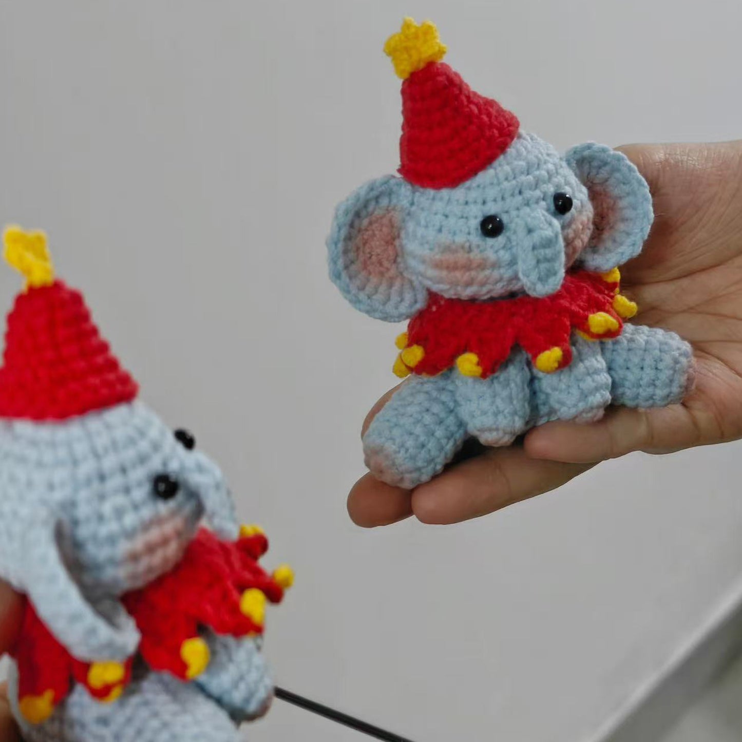 diy wool circus elephant pendant