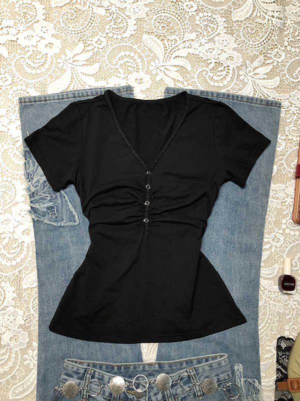 Pleated V-neck T-shirt