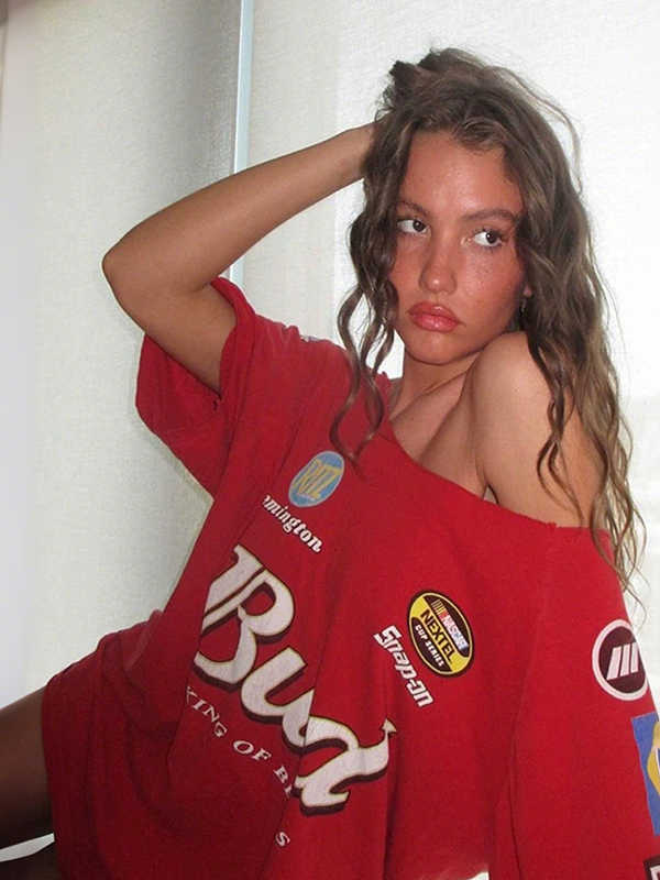 Letter Printed Slant Shoulder T-shirt