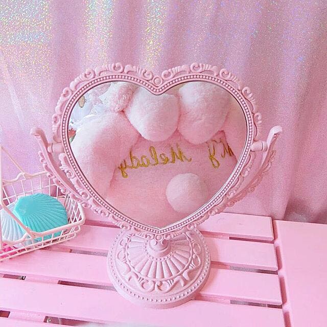 Retro palace style love desktop makeup mirror