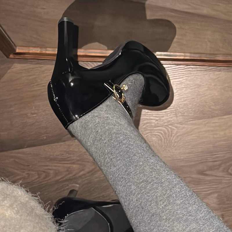 Preppy Buckle Mary Jane High Heels