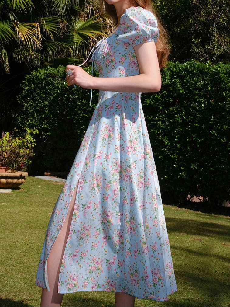 Cottage Floral Puff-sleeved Dress