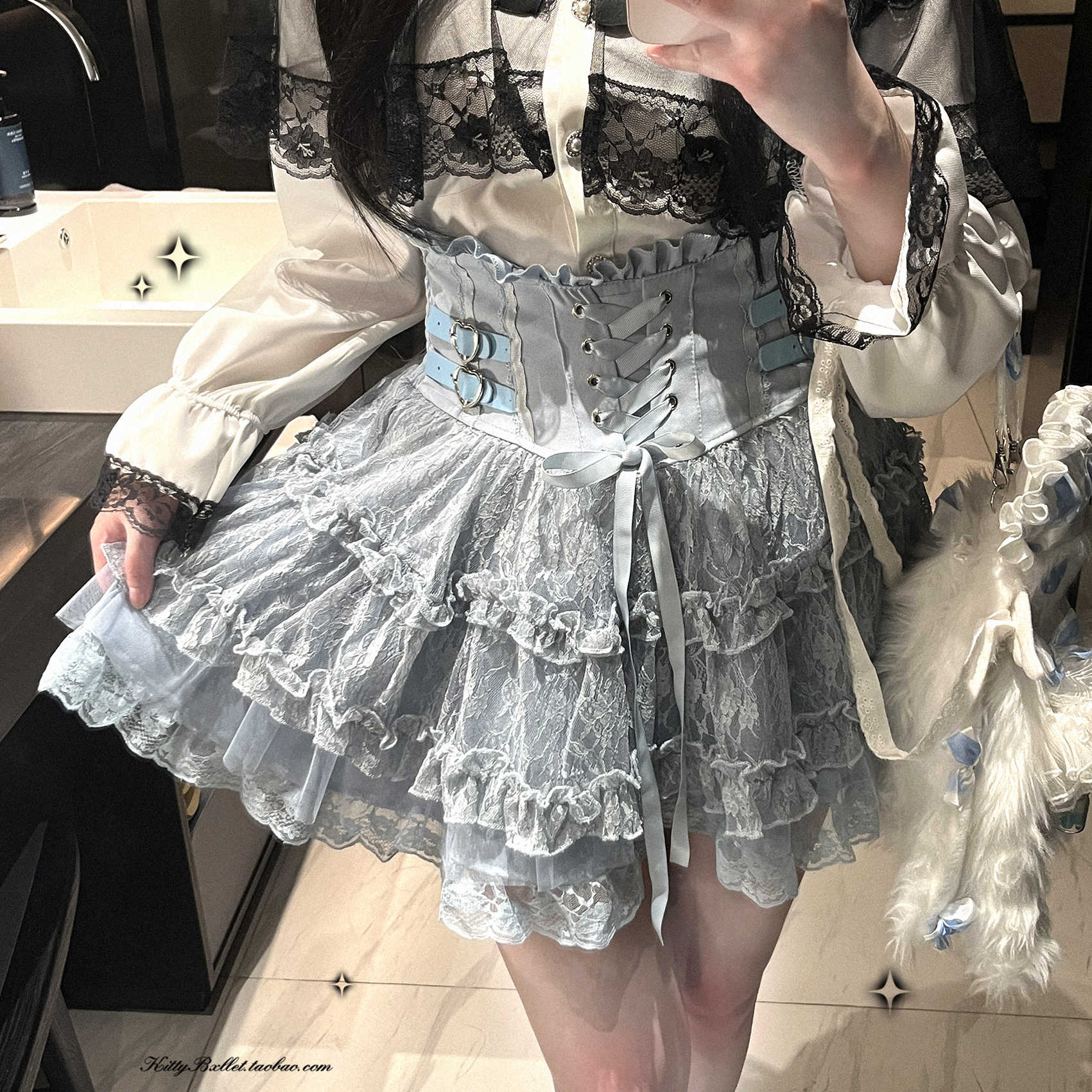 Rose Heart Lace Strap Skirt