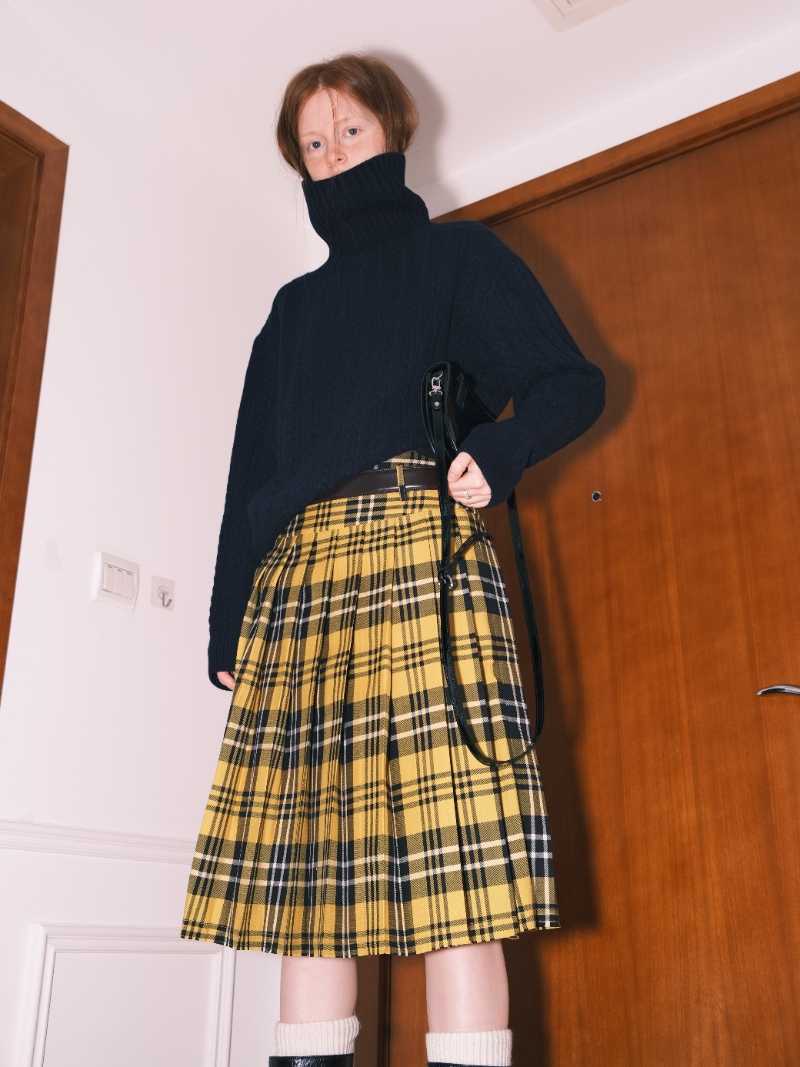 Preppy Mid-waist Yellow Plaid Pleated Skirt
