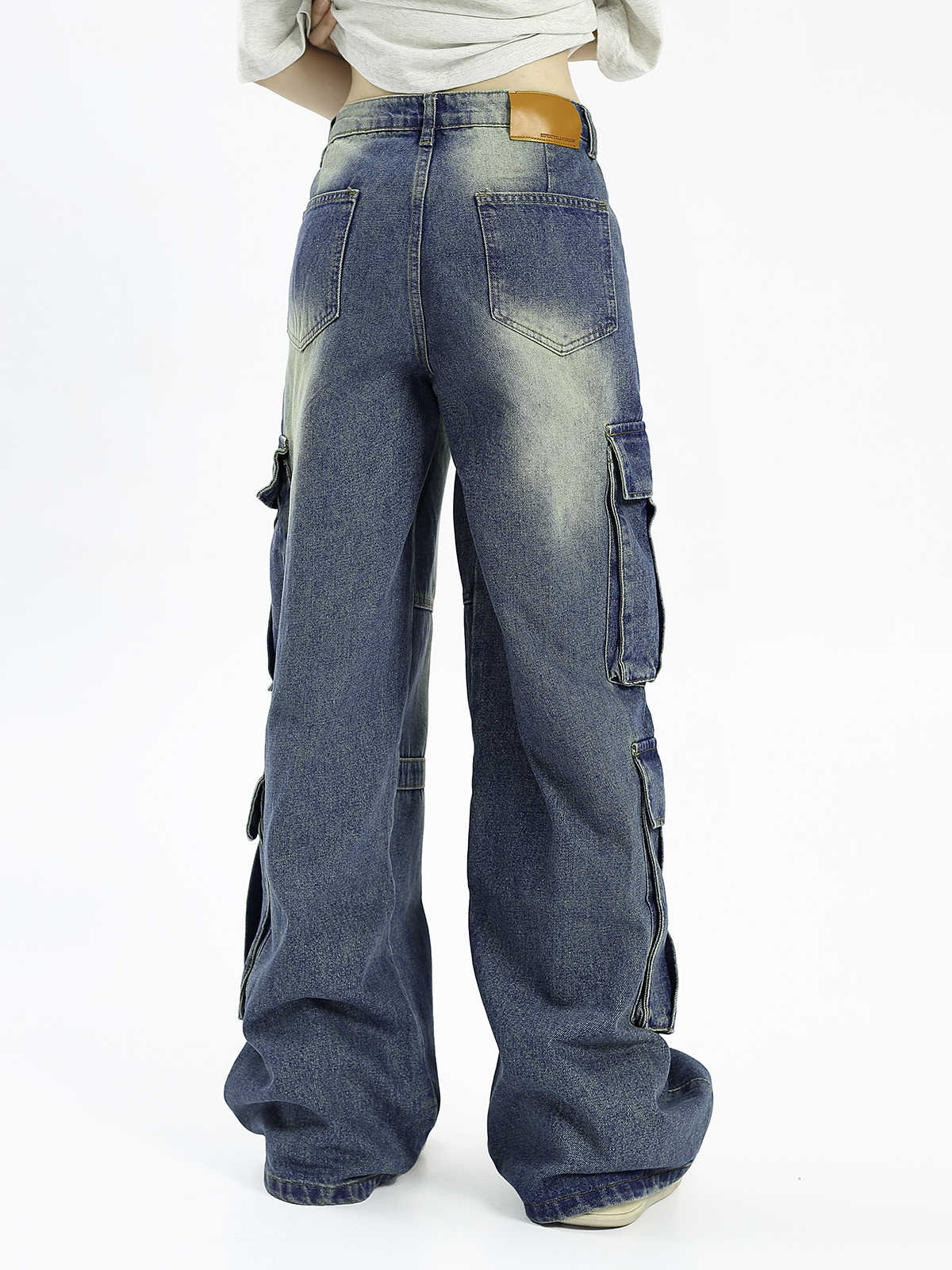 Retro Multi-pocket Wide-leg Jeans