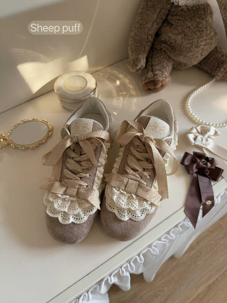 Lace Cake Ballet Sneakers
