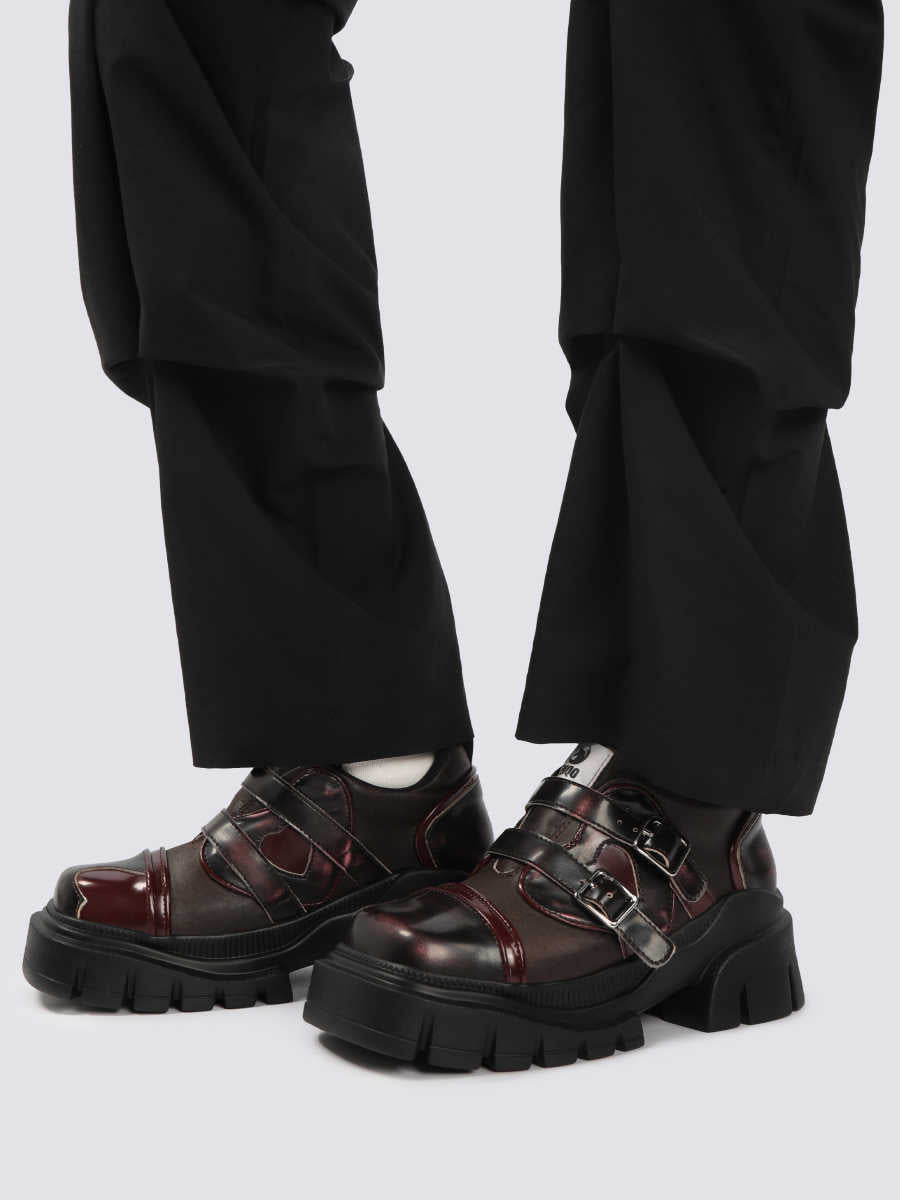 Grunge Punk Buckle Leather Shoes