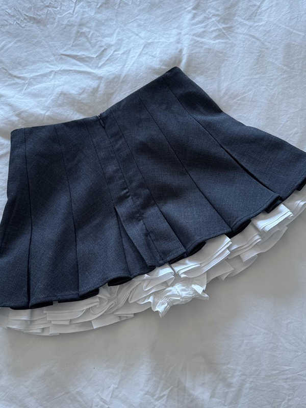 Retro Black Splicing Pleated Skirt