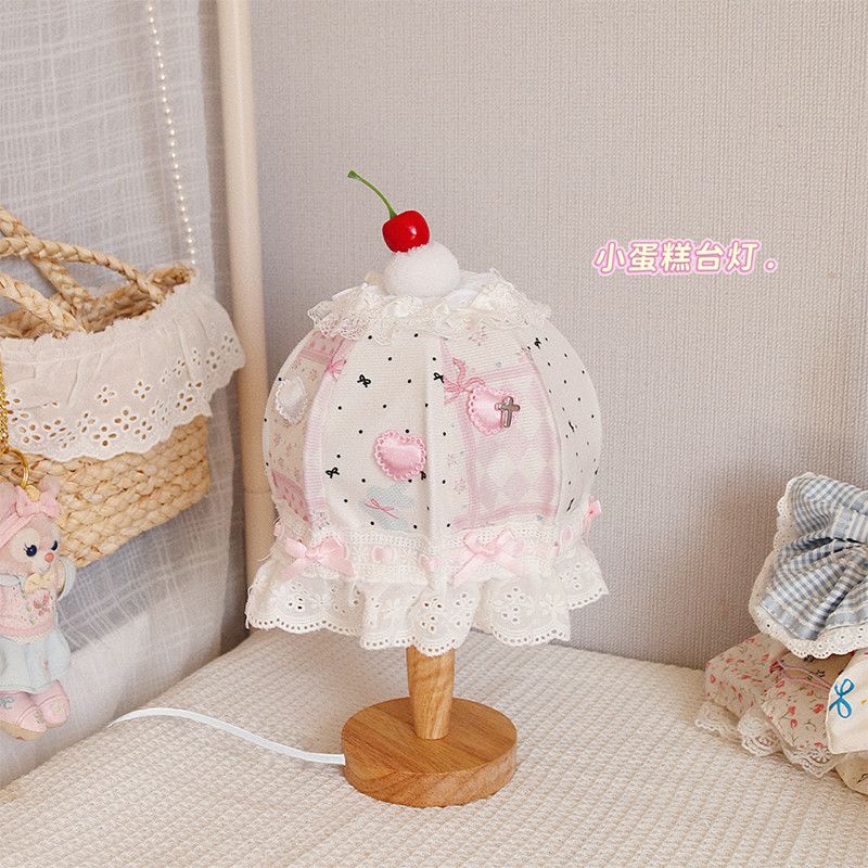 Cherry cake night lamp