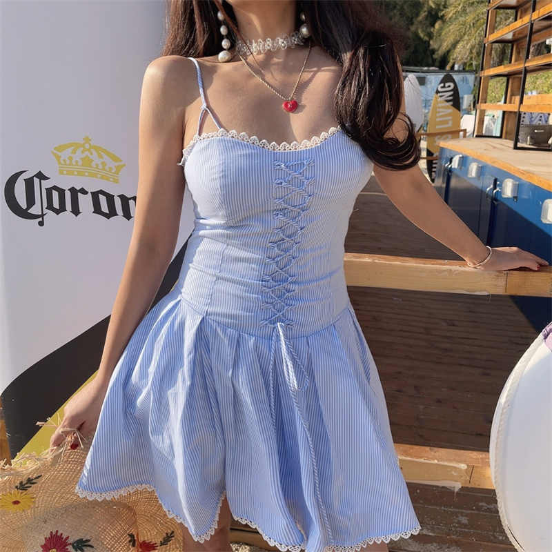 French Retro Lace Strap Dress