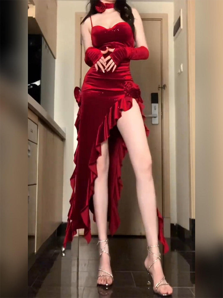French retro red velvet suspender dress