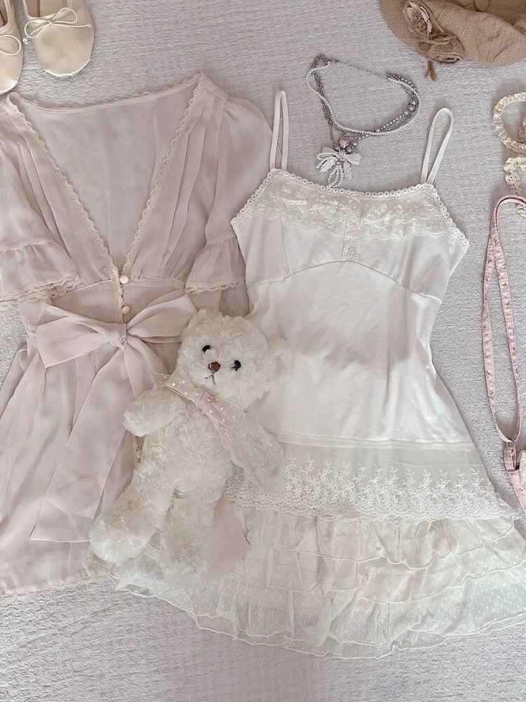Pink Lace Cardigan Three-piece Suit