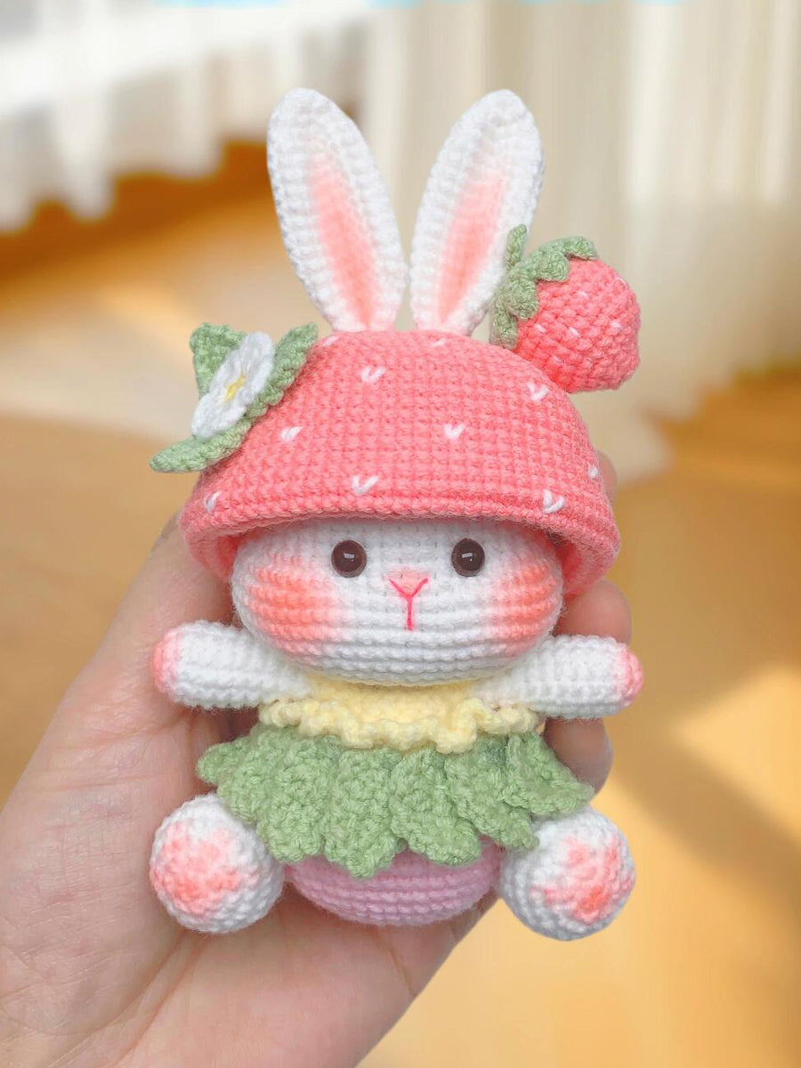 diy Wool crochet cute strawberry rabbit doll