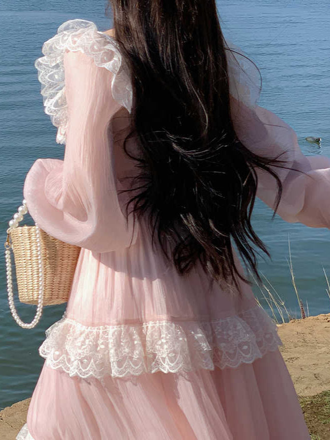 French Lace Puff-sleeved Dress