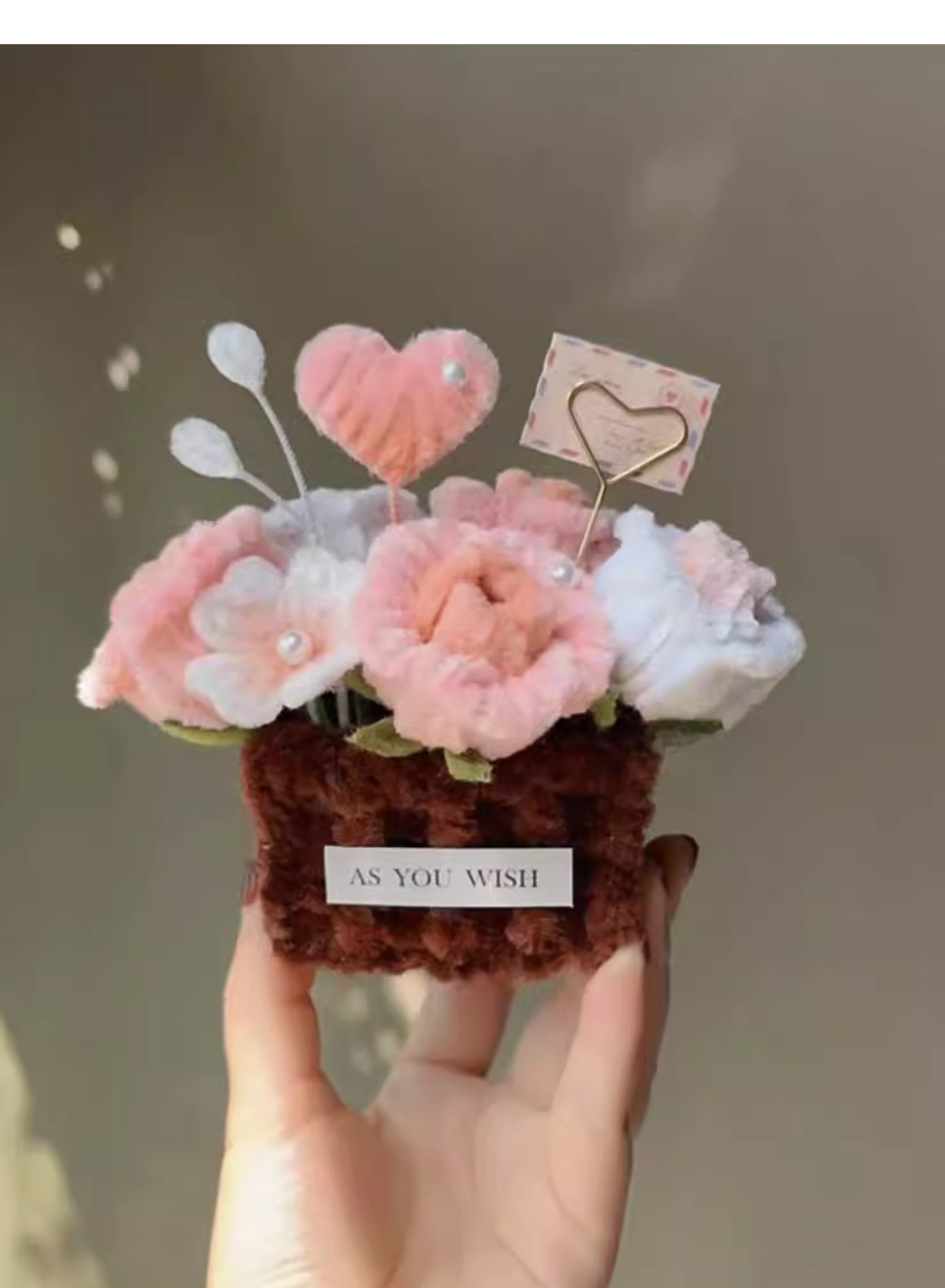 handmade Twisting stick mini flower basket bouquet