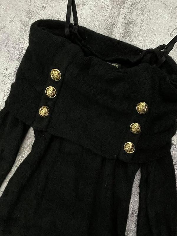 retro black off-shoulder sweater