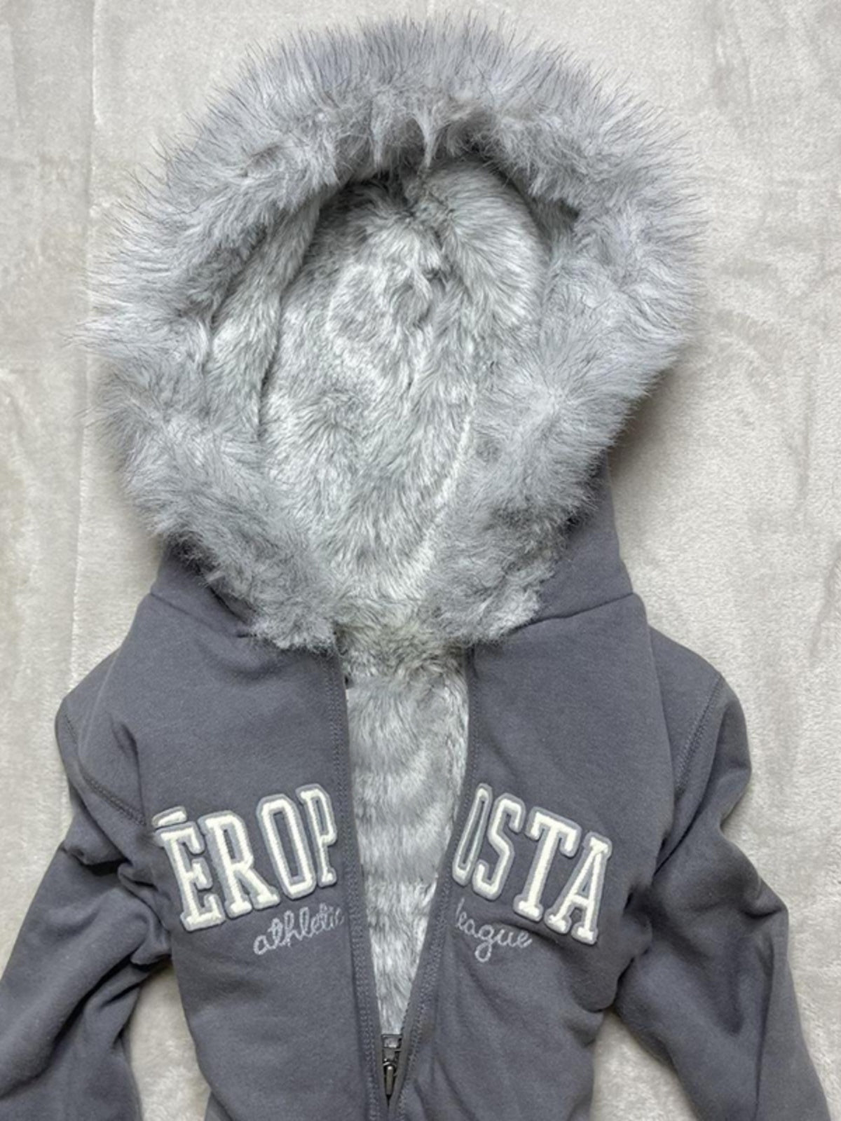 gray velvet thickened hooded jacket