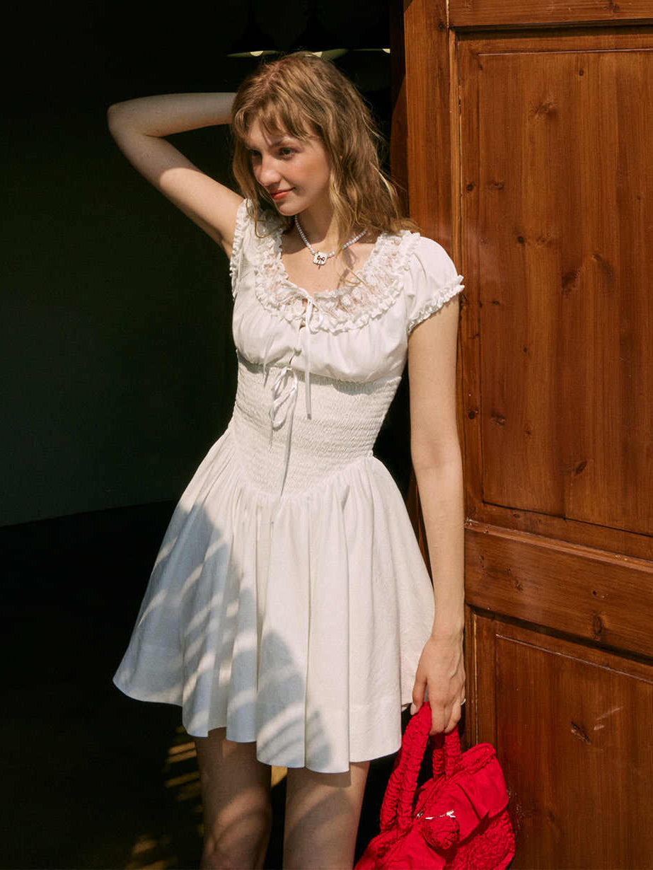 Bow-tie Waist-hugging Lace Dress