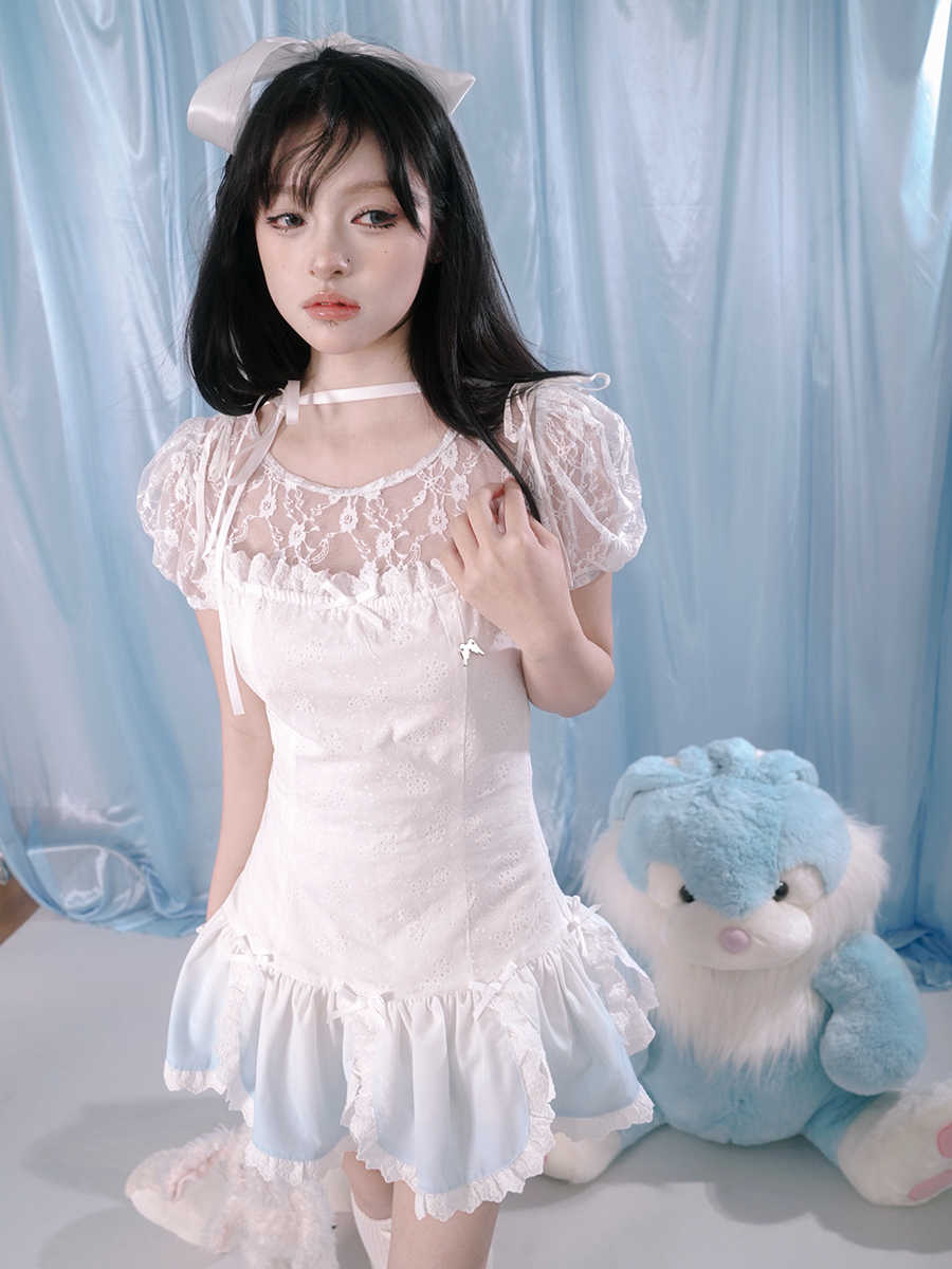 Cute Bear Gradient Petal Suspender Dress