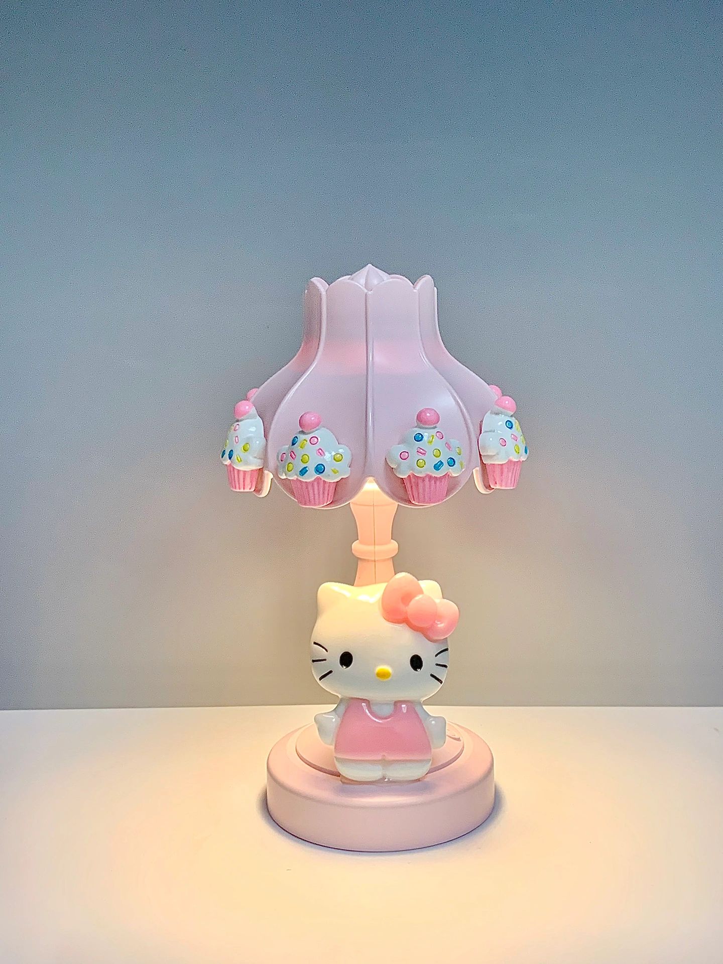 Cute Kitty Lotus Leaf Desk Lamp
