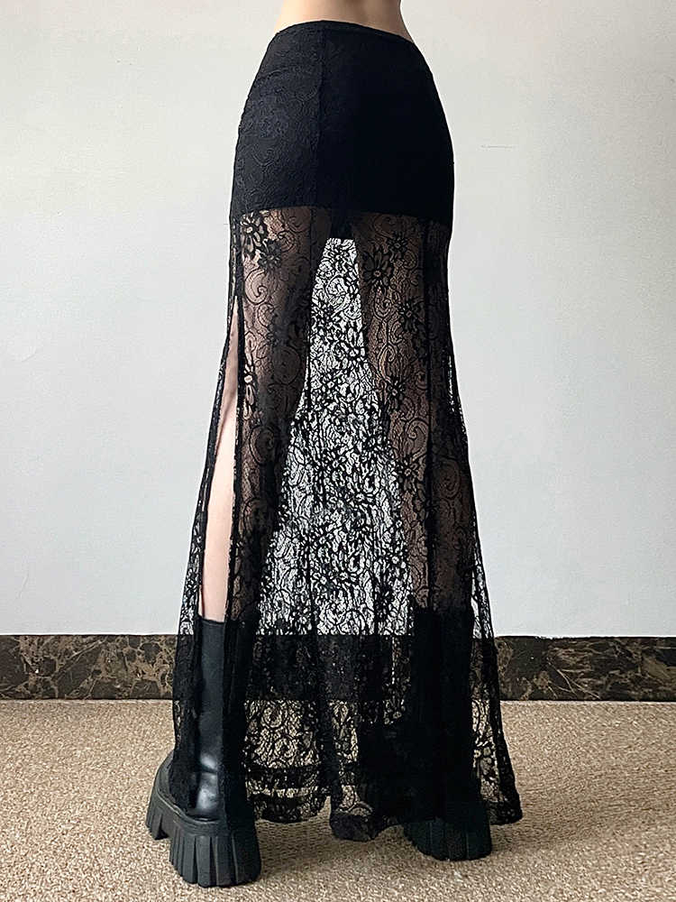 Dark Retro Lace Skirt