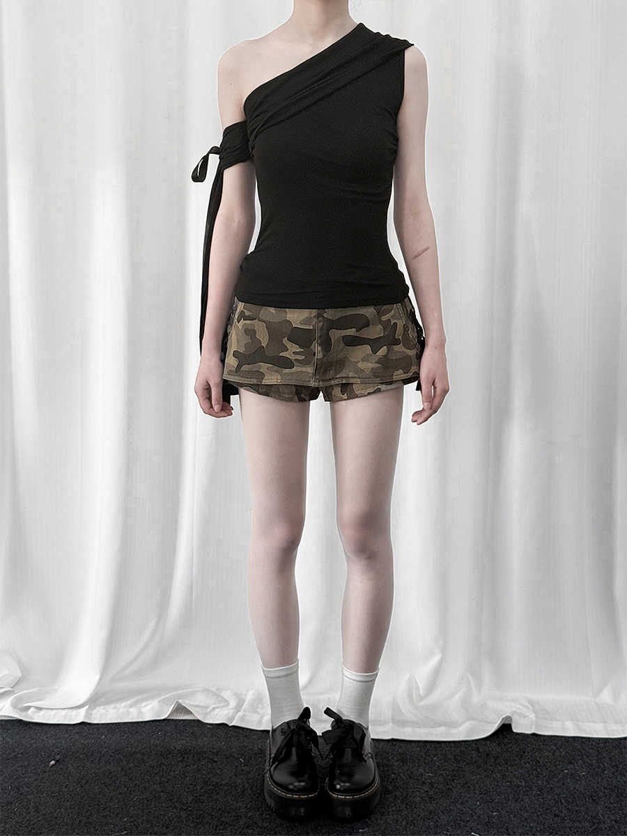 Off-shoulder Slant Collar Tank Top