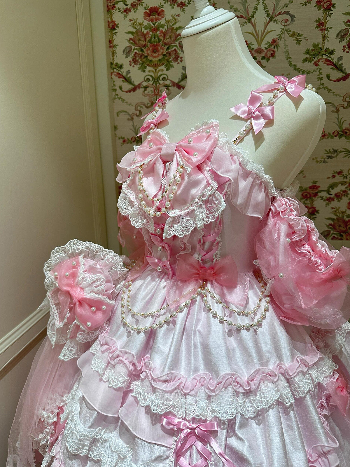 Pink sweet Lolita dress
