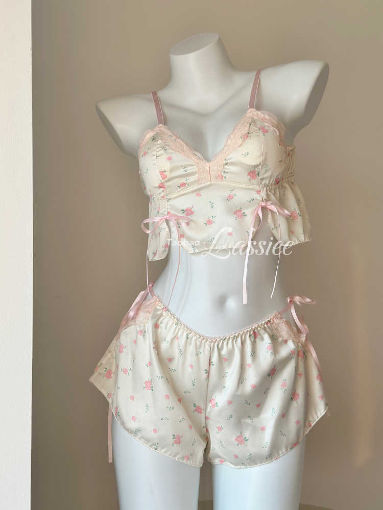 Floral Japanese Style Pajamas