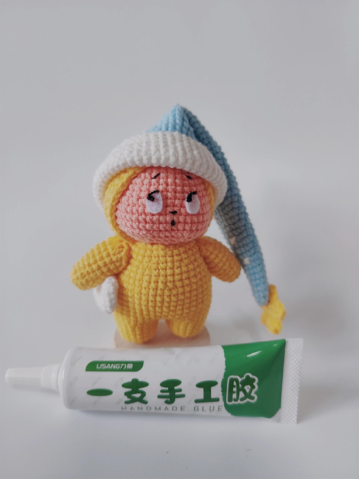 diy wool star doll pendant