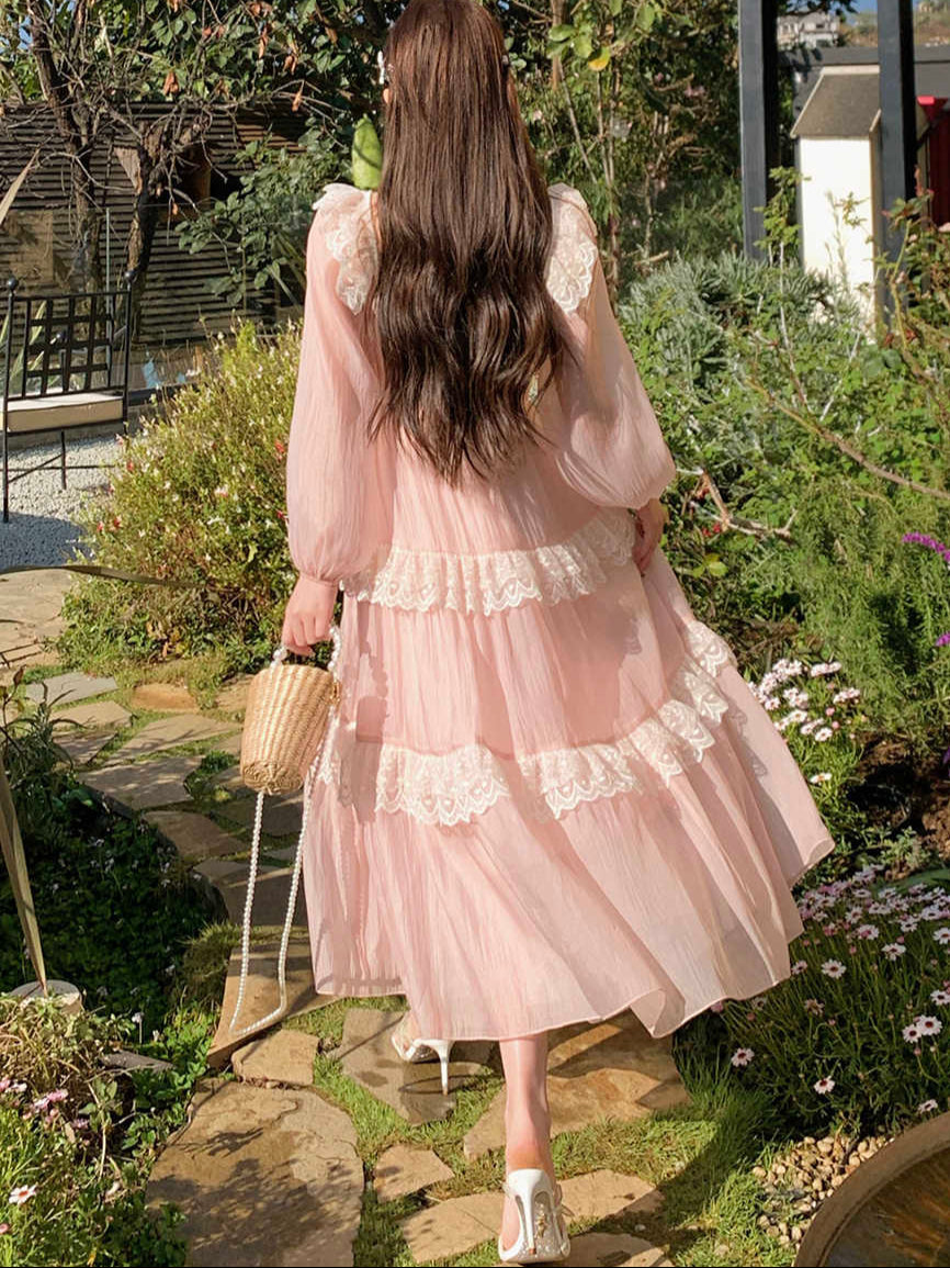 French Lace Puff-sleeved Dress