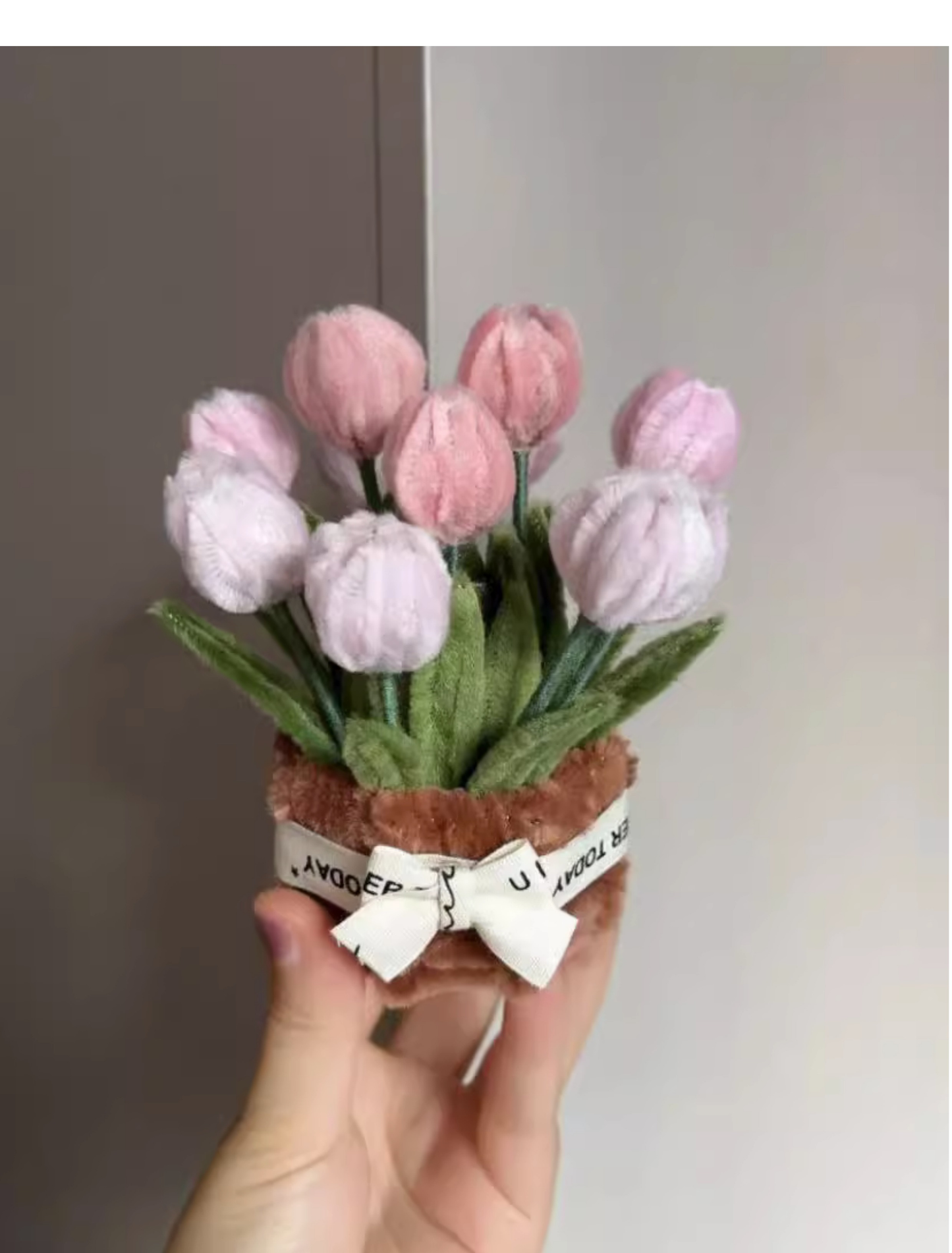 handmade Twisting stick mini flower basket bouquet