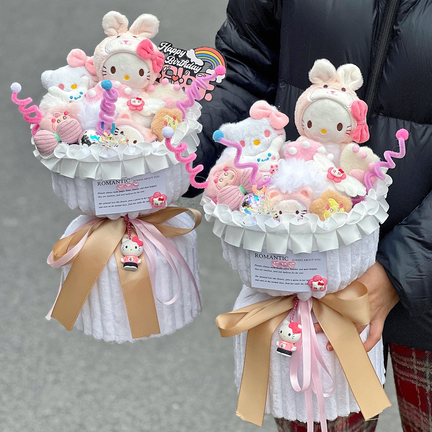 Hellokitty bouquet of dolls