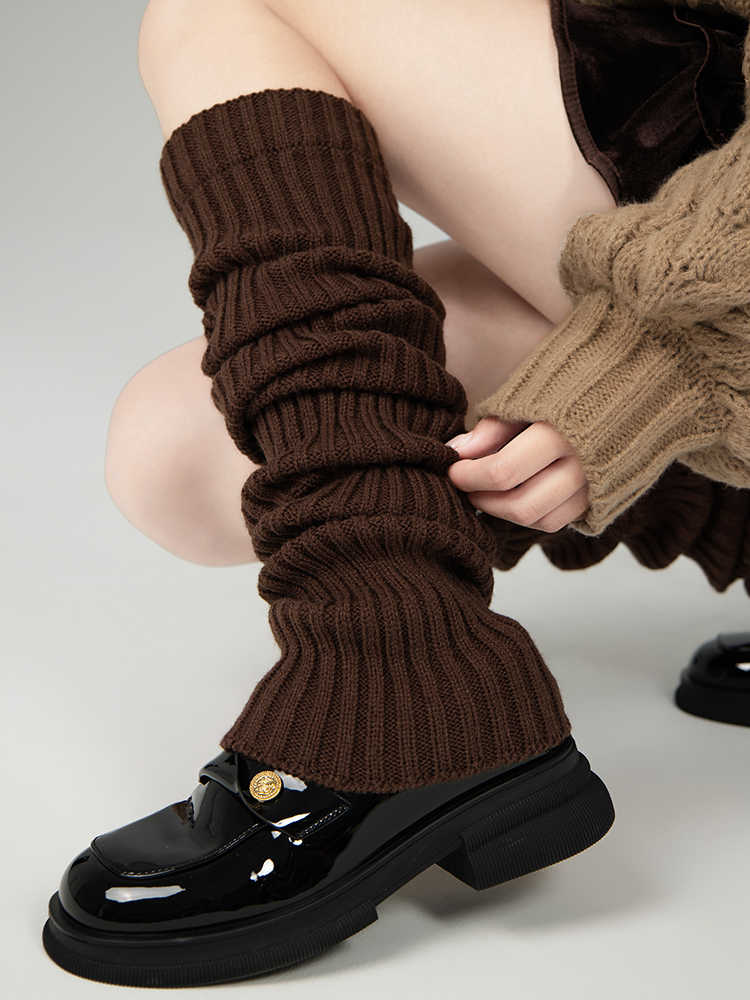 Preppy Cream Knitted Trumpet Leg Covers