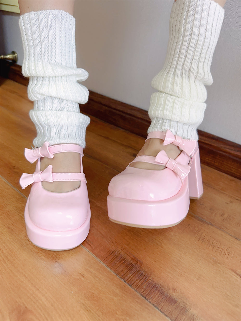 lolita pink high-heeled shoes