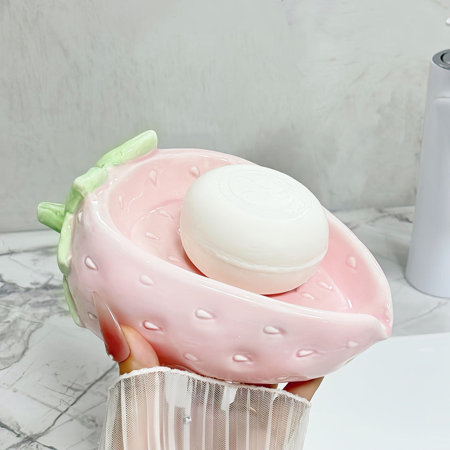 ceramic Strawberry soap box