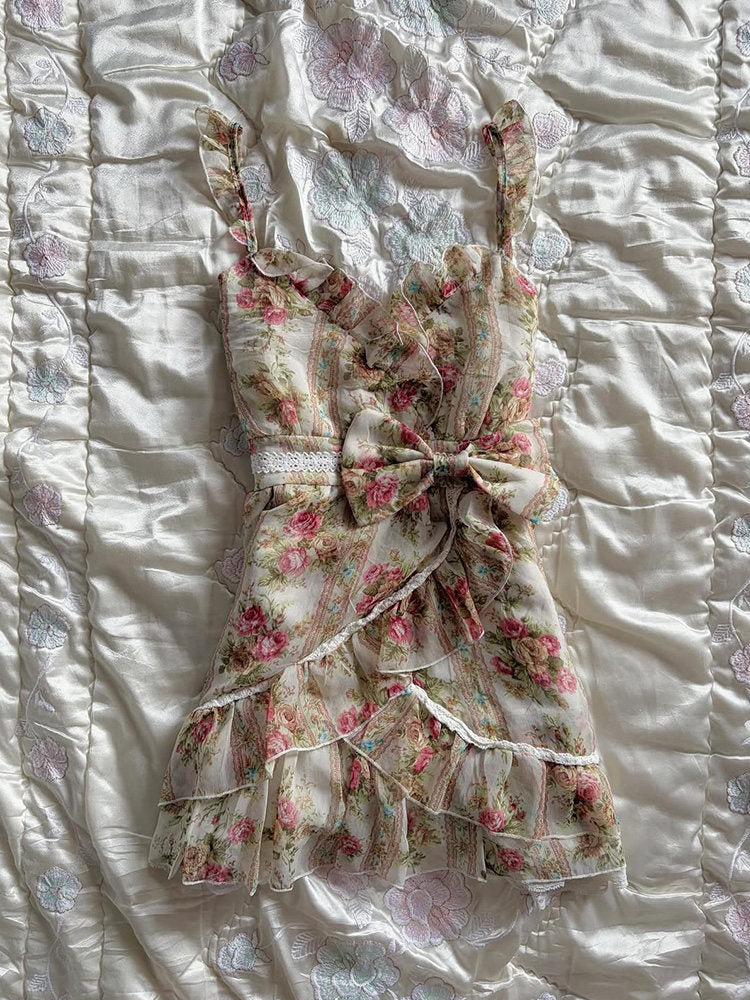 vintage bow ruffled tank top