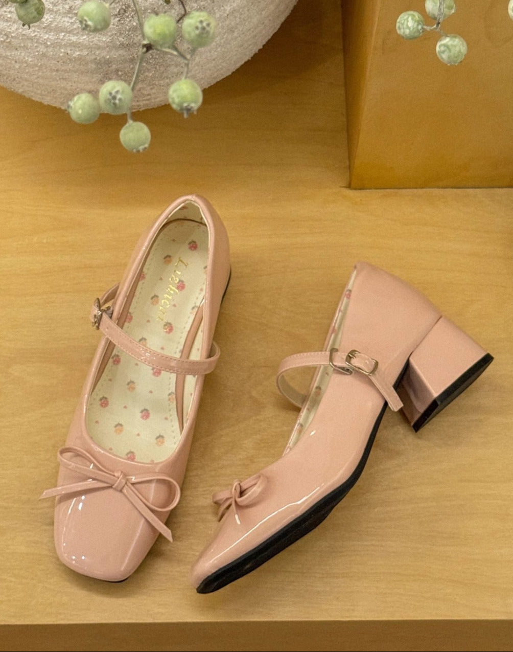 Ballet Girl Leather Thick Heel Shoes