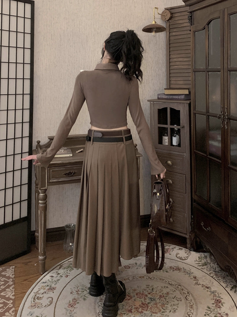 Model Preppy Retro Mid-Length Skirt