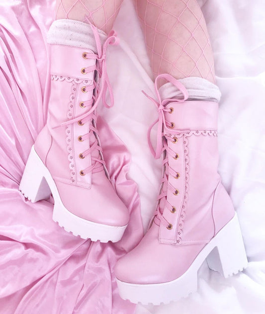 Chunky Lace Platform Boots Pink