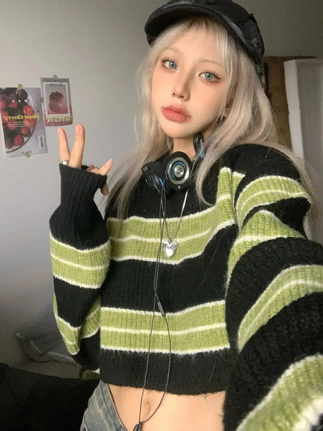 Grunge Green Striped Crop Sweater Green