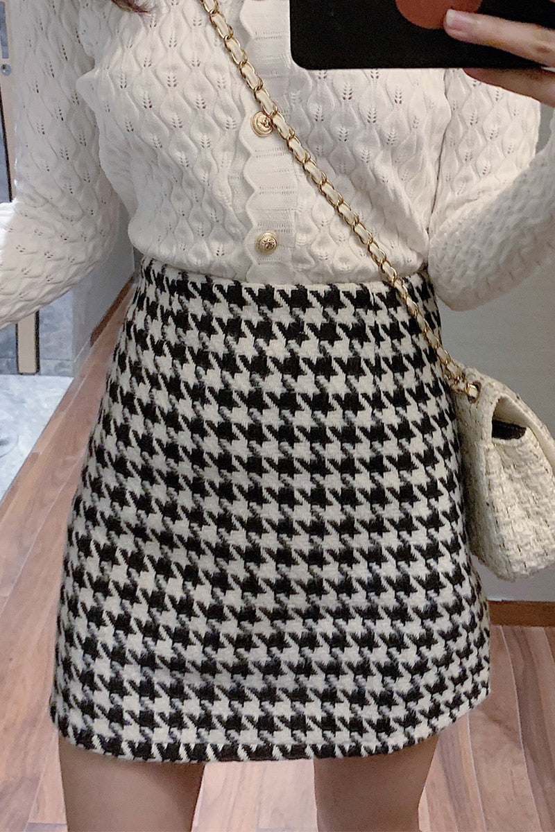 Houndstooth Woolen Black and White Plaid Skirt